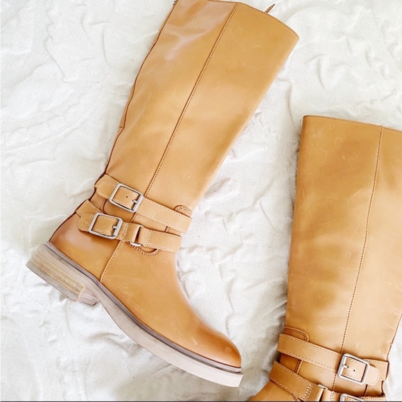 Sam Edelman Freda Boots
New $225 - Picture 4 of 9